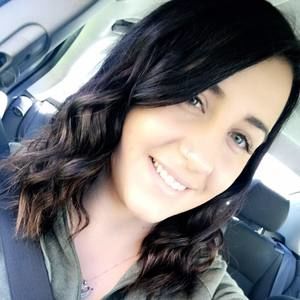 Meet your Posher, Melanie